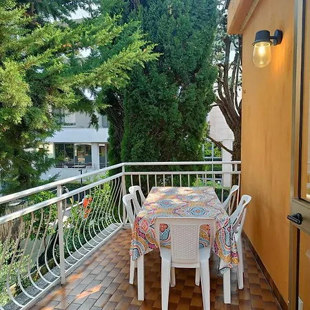 Casa Lucy Feriehus *